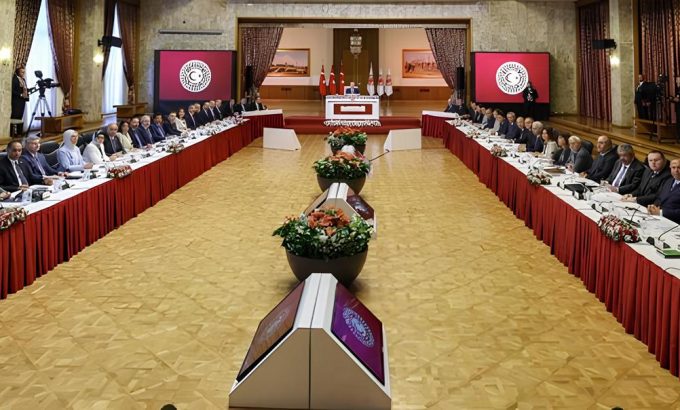 Kürt Meselesini Yeniden Düşünmek: Çözüm Nerede Başlıyor, Nerede Bitiyor?